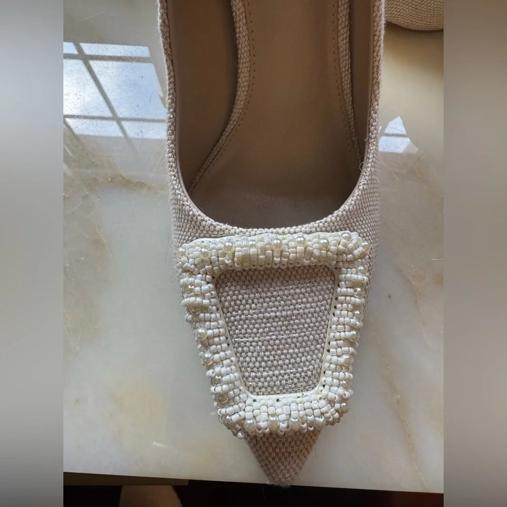 Sam Edelman Harriett Pointed
Toe Pump - Picture 6 of 8